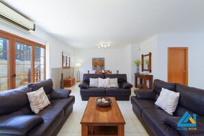 Téléviseur, lecteur de DVD