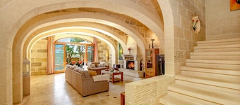 Dream by Hamlet Holiday Home
