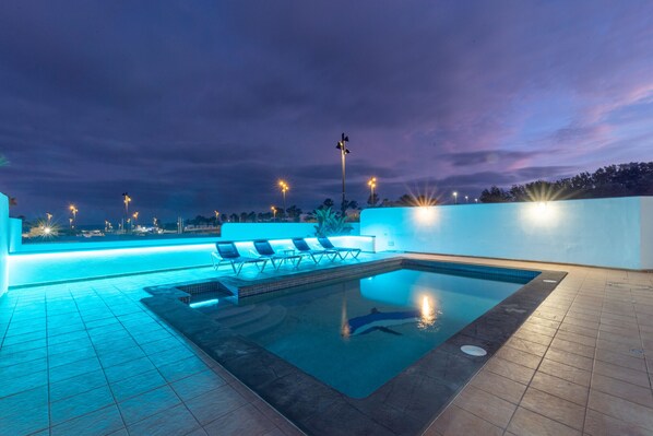 Piscina climatitzada i gandules 