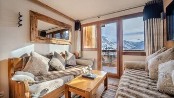 Télévision, lecteur de DVD, vidéothÚque