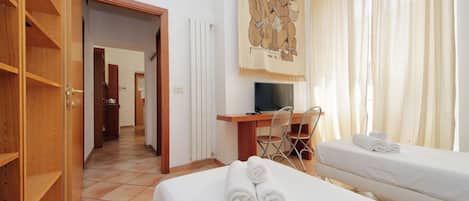 2 camere, ferro/asse da stiro, Wi-Fi, lenzuola