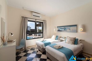 1 bedroom, in-room safe, iron/ironing board, free WiFi