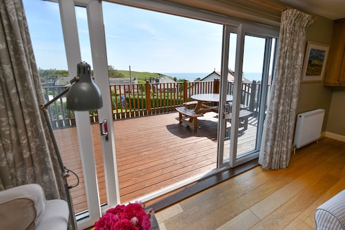 Charming 4* House. Sea Views. Next to Golf Course. 4 en suite bedrooms