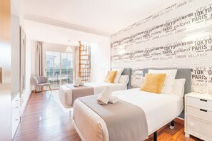 4 soverom, strykejern/-brett, reiseseng for barn og wi-fi (inkludert)