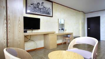 Double Room | Room amenity