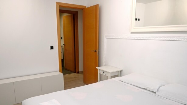 Room - Homenfun Barcelona Guinardó Hospital Sant Pau (Barcelona)