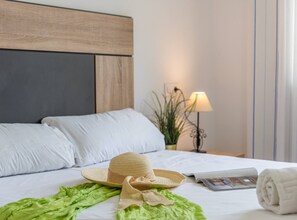 4 soverom, strykejern/-brett, wi-fi (inkludert) og sengetøy