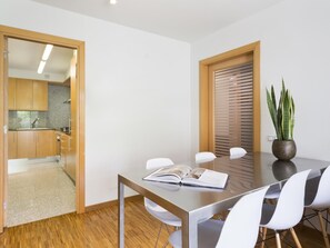 Dining - My Space Barcelona 9 Apart. up to 54 people near Sant Joan de Déu Hospital (Barcelona)