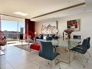 Apartment, 2 Schlafzimmer | Wohnbereich