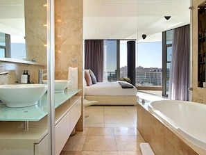 Apartment, 2 Schlafzimmer | Badezimmer | Dusche