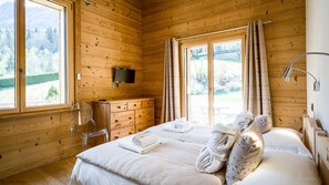 7 chambres, fer et planche à repasser, accès au Wi-Fi (inclus)