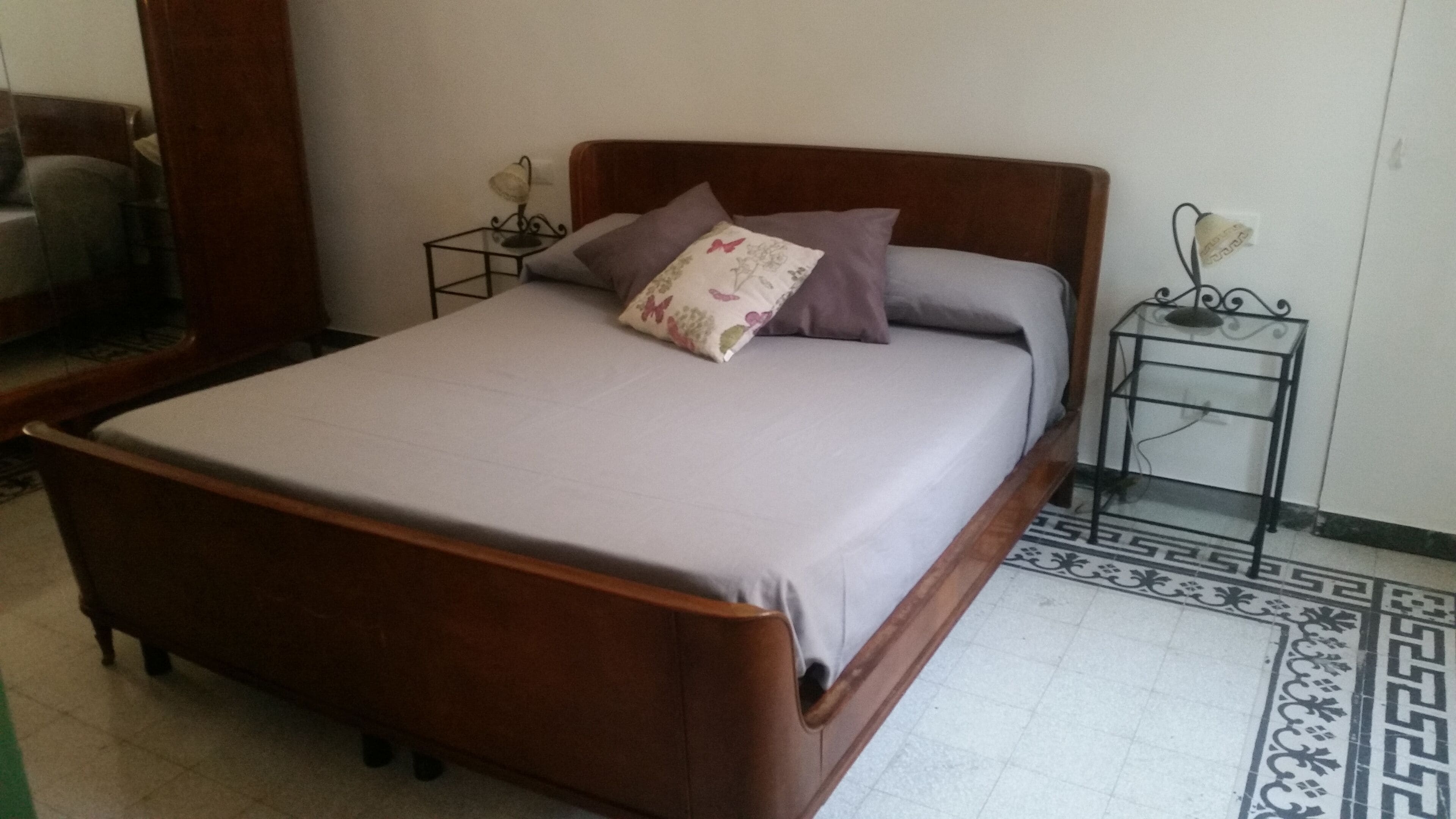 2 chambres, bureau, fer et planche à repasser, Wi-Fi