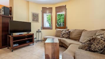 TV, DVD player, stereo