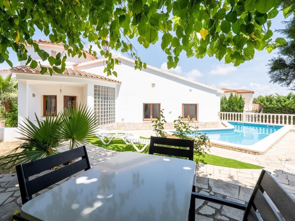 Pool - Villa with private pool 10min beach and center (L'Hospitalet de l'Infant)