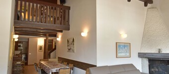 5 LAGHI APARTMENT MhD