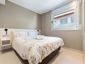 2 Schlafzimmer, Bügeleisen/Bügelbrett, Internetzugang, Bettwäsche