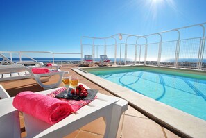 Outdoor pool - Penthouse w/ Private Pool & Sea View (Albufeira)
