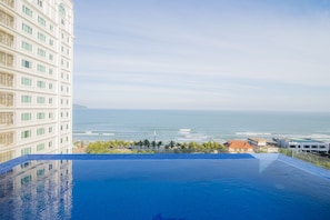 Outdoor pool, open 6 AM to 9 PM, pool umbrellas, pool loungers - Soho Boutique Hotel (Da Nang)