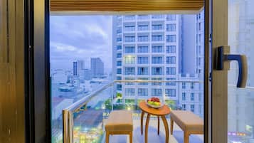 ๋๋ญ์ค ๋๋ธ๋ฃธ ๋๋ ํธ์๋ฃธ, ๋ฐ์ฝ๋, ์๋ด ์ ๋ง | ๋ฐ์ฝ๋