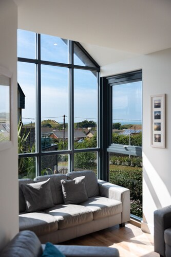 Sunset Beach -  a std house that sleeps 8 guests  in 4 bedrooms