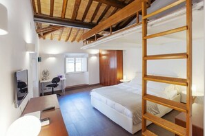 1 bedroom, iron/ironing board, free WiFi, bed sheets - Rome, Piazza Navona, characteristic apartment for 5 people (Rome)