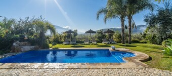 Cubo's Villa Cortijo La Indiana / private pool / air conditioning / free wifi / BBQ