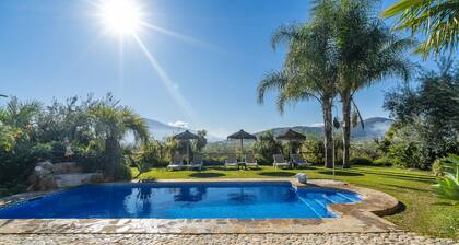 Cubo's Villa Cortijo La Indiana / private pool / air conditioning / free wifi / BBQ