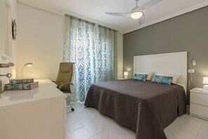 1 bedroom, in-room safe, iron/ironing board, free WiFi - CONFORT Y CALMA EN LOS CRITIANOS (Playa de Las Americas)