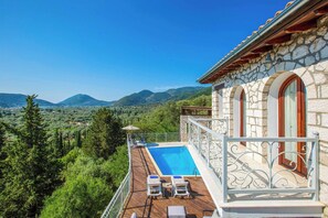 Pool - Villa Rachi - Four Bedroom Villa, Sleeps 8 (Rachi)