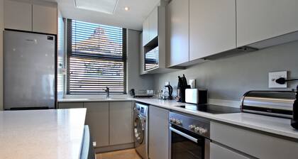 Fairmont 201 - Two Bedroom Apartment, Sleeps 4