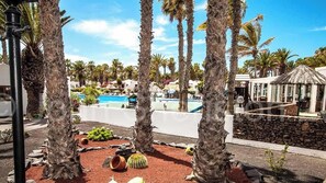 Property grounds - Las Brisas 112 | Resort Stay by Villas Now (Playa Blanca)