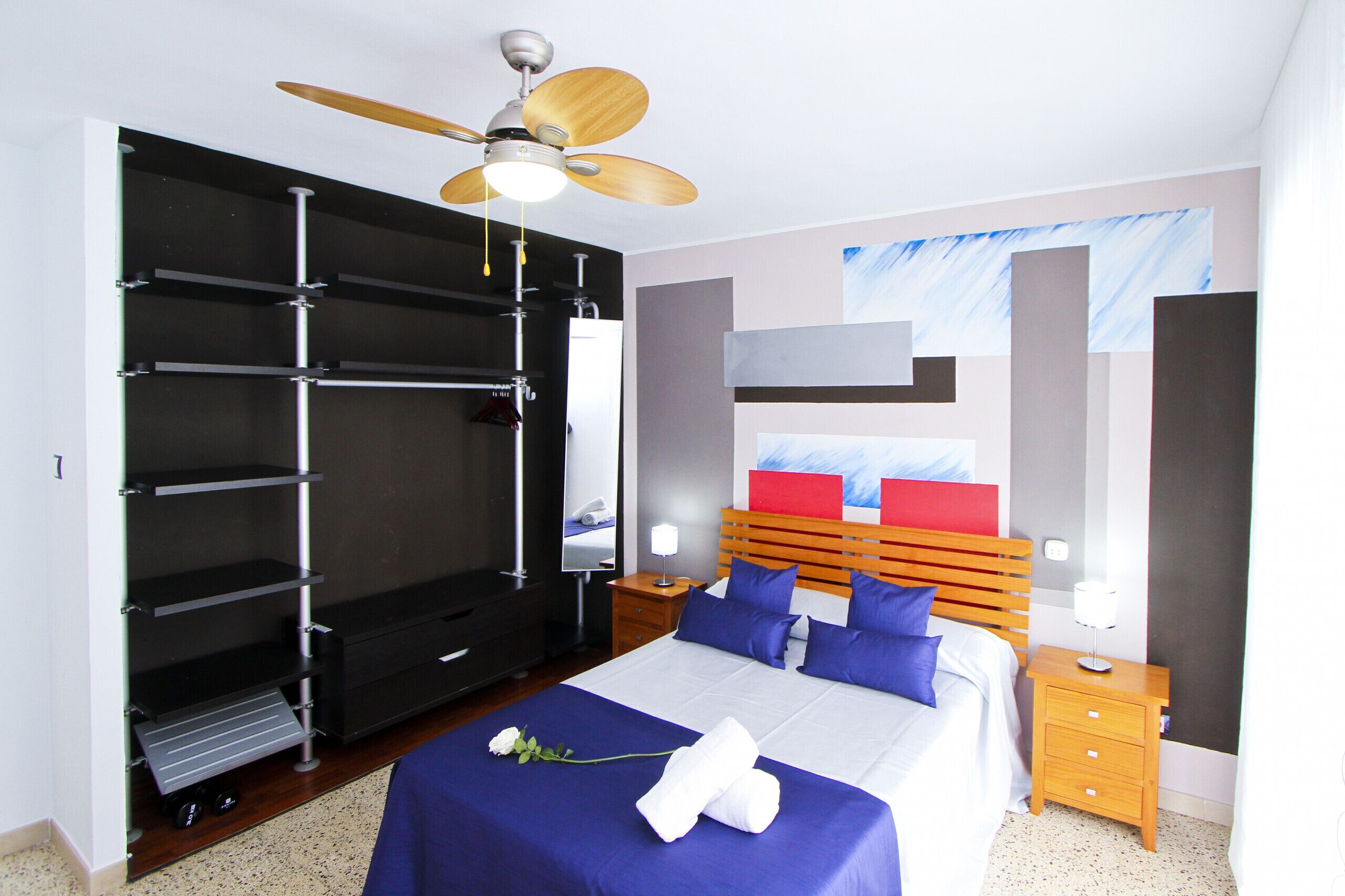 2 bedrooms, iron/ironing board, free WiFi, bed sheets