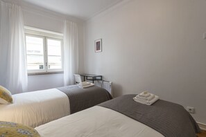 2 quartos, ferros/tábuas de passar roupa, berço de viagem, Wi-Fi