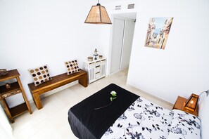 2 dormitorios, tabla de planchar con plancha, wifi gratis y ropa de cama