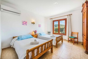 3 bedrooms, WiFi, bed sheets - Can Papalaya - Three Bedroom Villa, Sleeps 6 (Pollensa)