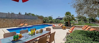 The Olives Holiday Home
