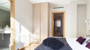 3 habitaciones y caja de seguridad en la habitación