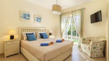 4 chambres, fer et planche Ă repasser, Wi-Fi gratuit, draps fournis