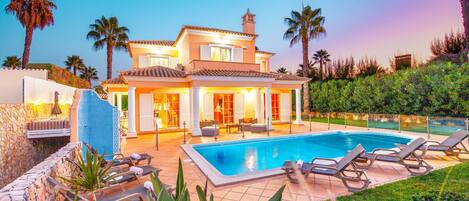 Outdoor pool, sun loungers