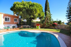 Pool - Casa Bruella Walk to Beach Villa with Pool and BBQ (Carvoeiro)