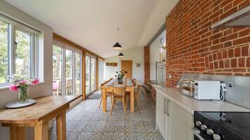 Fridge, microwave, dishwasher, highchair