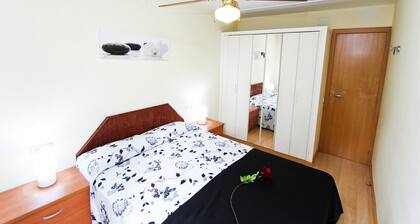 MORISCA-huoneisto merinäköalalla, Cala Crancsin ranta 100 metrin pä��ssä