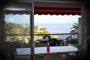 Outdoor dining - MORISCA Apartment (Salou)