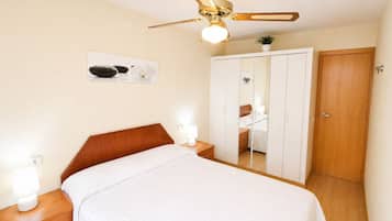 1 Schlafzimmer, Bügeleisen/Bügelbrett, kostenloses WLAN, Bettwäsche