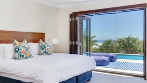 Unclassified image, 2 of 14, button - Jumeirah Blue - Four Bedroom House, Sleeps 8 (Cape Town)