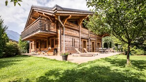 Exterior - Chalet Granite-Stunning modern 4 bedroom chalet located in the heart of Chamonix (Chamonix)