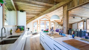 Fridge, microwave, oven, stovetop - Chalet Granite-Stunning modern 4 bedroom chalet located in the heart of Chamonix (Chamonix)