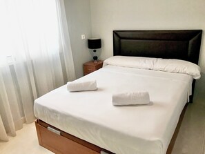4 chambres, Wi-Fi gratuit, draps fournis