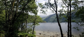 Spacious pet friendly 5-bedroom farmhouse set in the beautiful Cairngorm Mountains