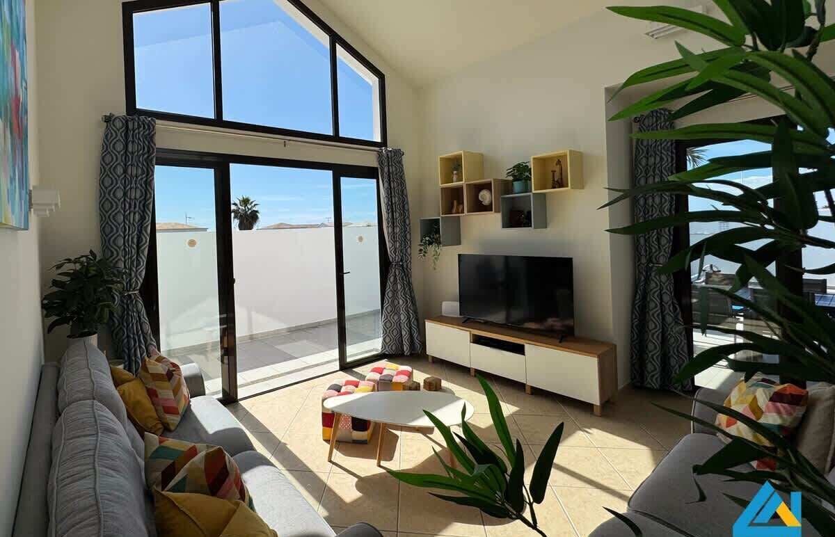 TV, DVD player
